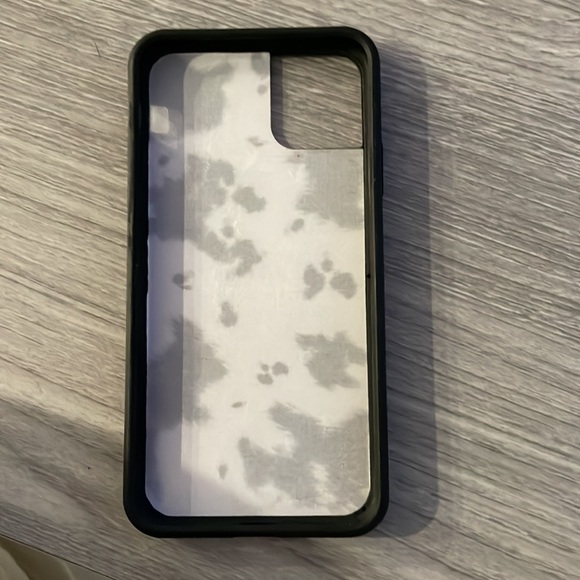 Wildflower Iphone 11 Pro Max case - Picture 3 of 3